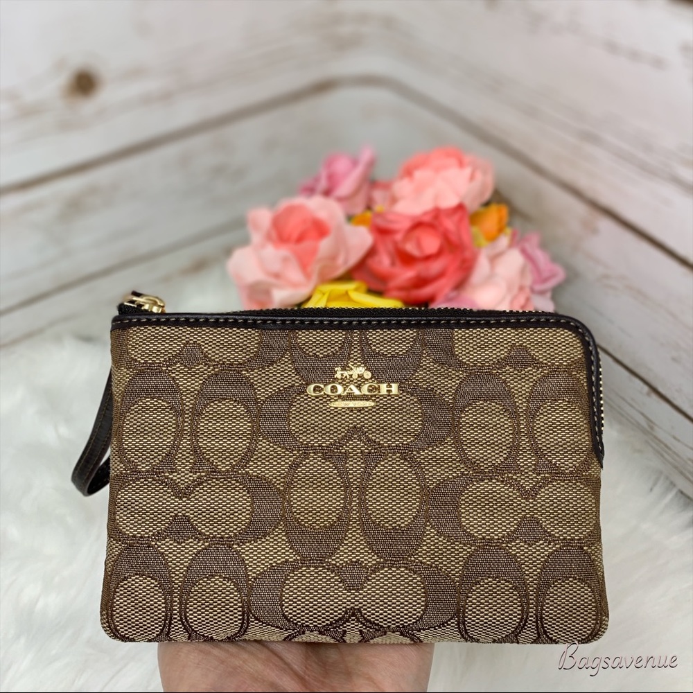 Coach signature khaki zip tote matching wristlet - Picture 7 of 8